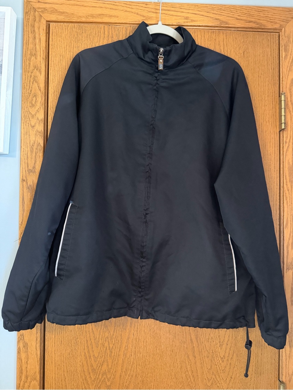 PGA Tour Men’s Black Packable Jacket with White Trim Full Zip Mesh Lined Medium